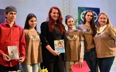 ZVIJEZDE ČITANJA: USPJEH NAŠIH UČENICA NA NACIONALNOM NATJECANJU
