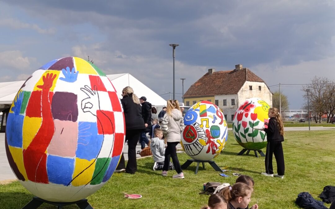 RADIONICA OSLIKAVANJA USKRSNIH JAJA U BRCKOVLJANIMA