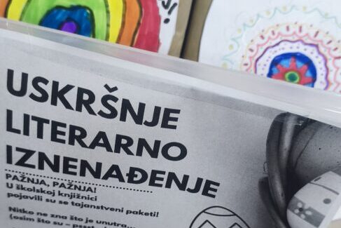 IZNENAĐENJE USPJELO – UČENICI „RAZGRABILI“ SVE TAJANSTVENE KNJIGE!