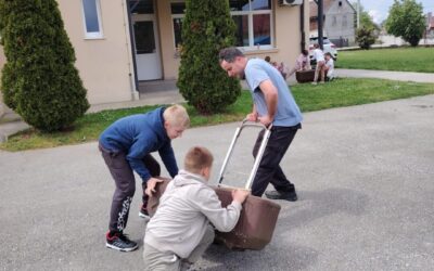 S osmašima na informatici