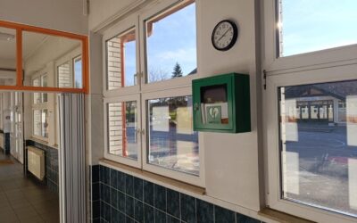 MOBILNI DEFIBRILATOR ZA SIGURNOST UČENIKA I ZAJEDNICE